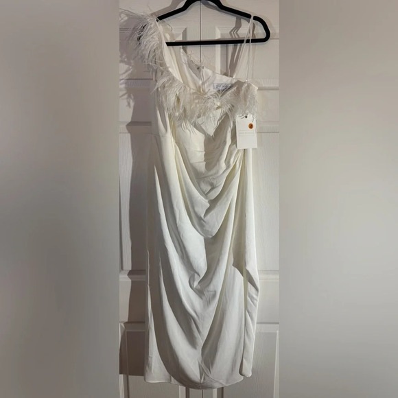 Mac Duggal A68147 - Feathered One-Shoulder Dress NWT - Picture 5 of 8